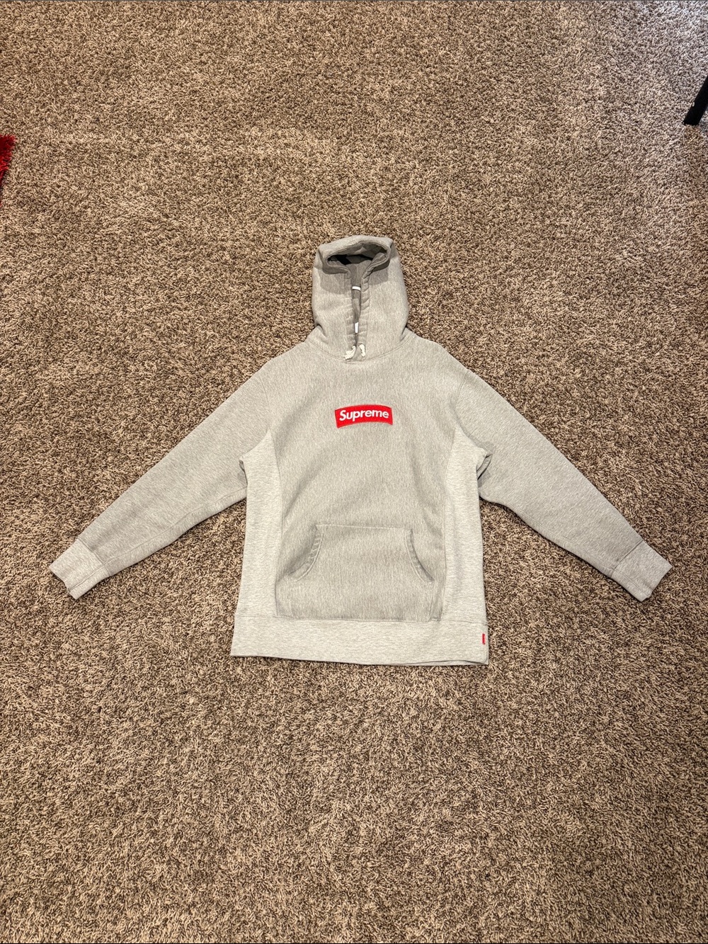 Supreme box logo